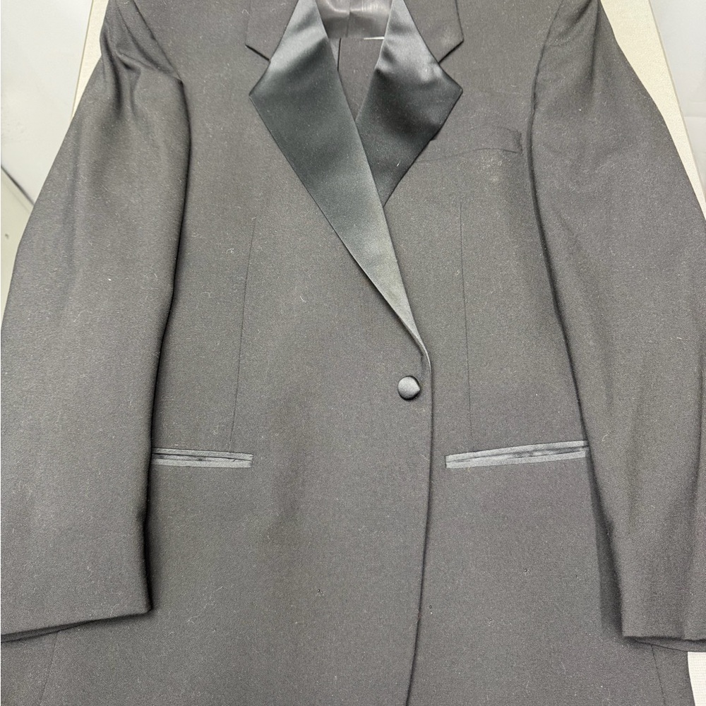 Assorted Men's Suits Collection (42Reg 36x29) - Picture 8 of 16